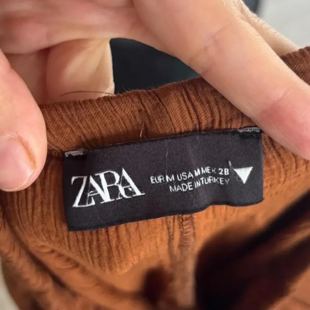 Zara brown linen pants with vertical ribbed texture Size S